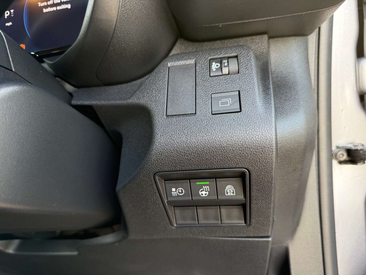 2025 TOYOTA PROACE CITY VERSO 2025 TOYOTA PROACE CITY VERSO