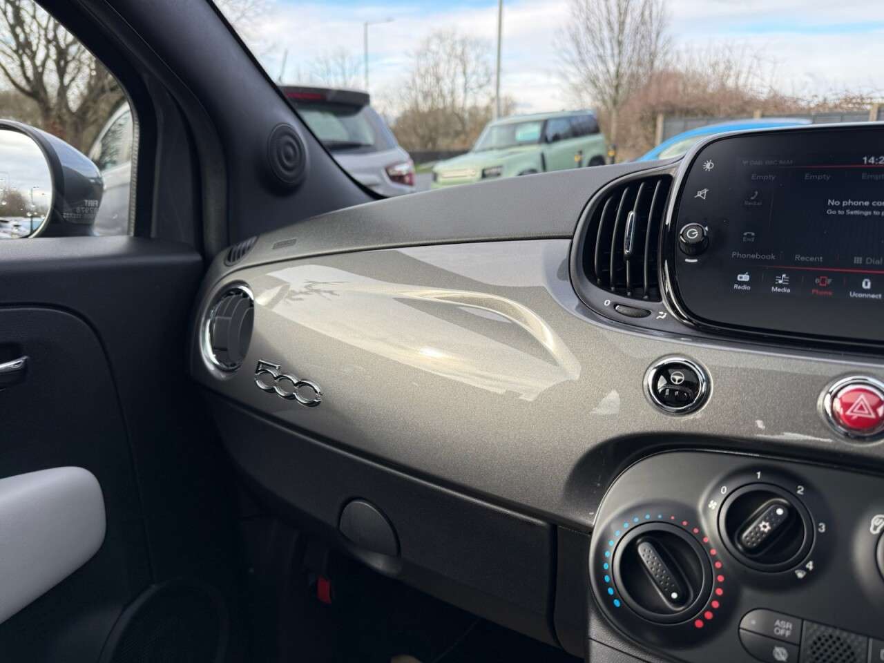 2023 FIAT 500 2023 FIAT 500