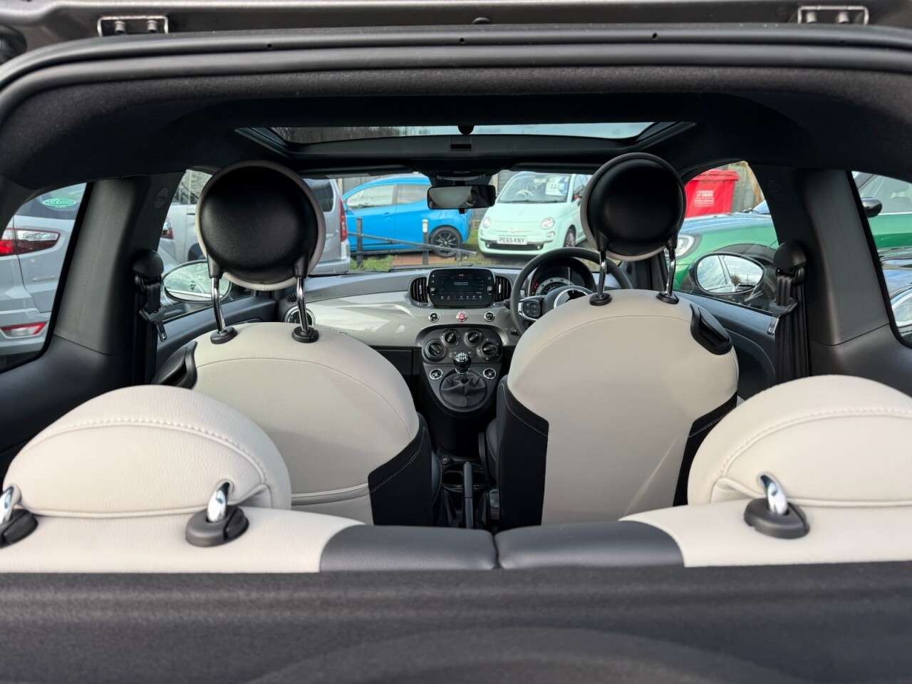 2023 FIAT 500 2023 FIAT 500