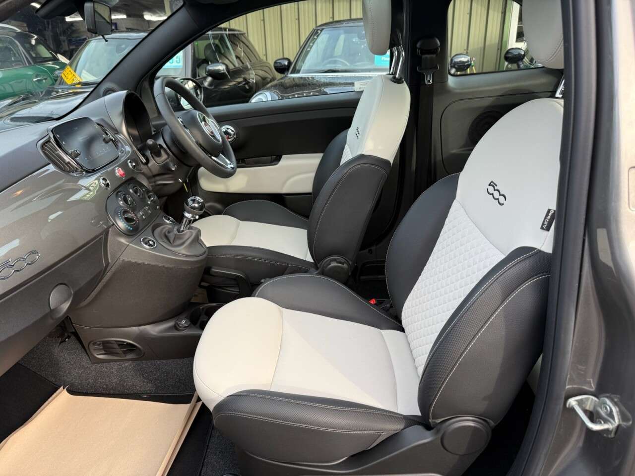 2023 FIAT 500 2023 FIAT 500