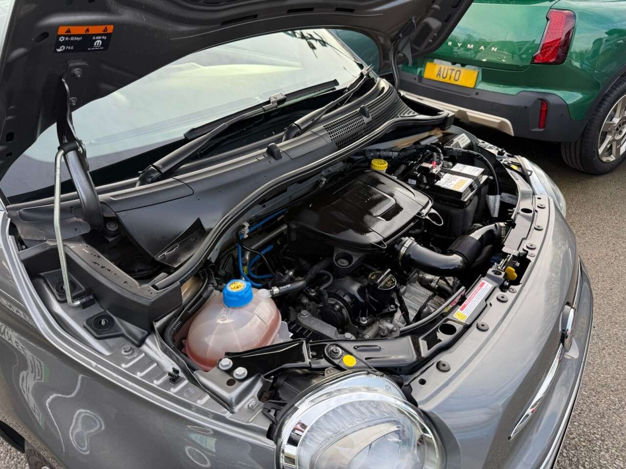 2023 FIAT 500 2023 FIAT 500