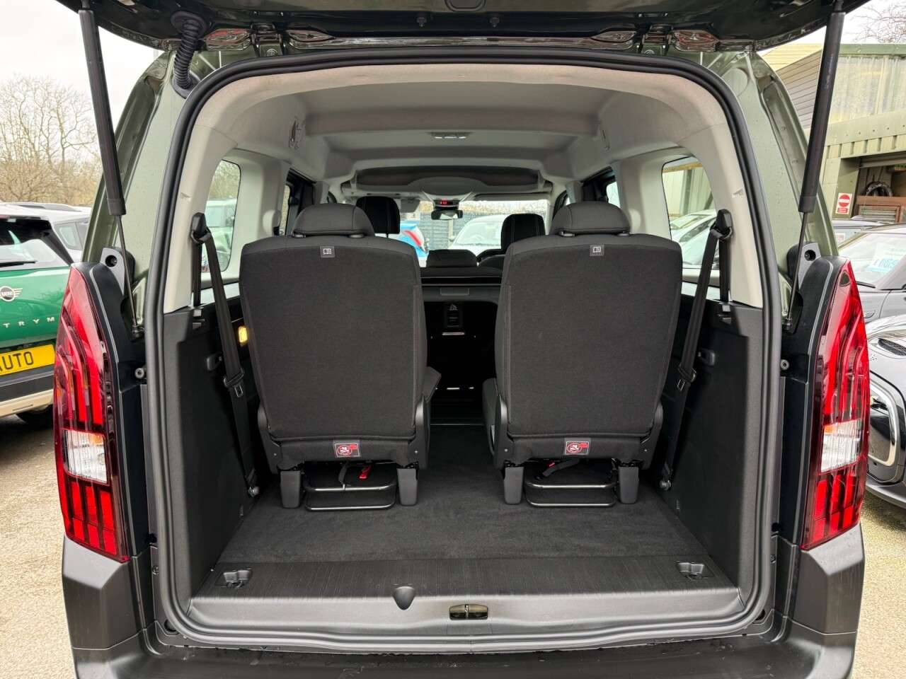 2026 PEUGEOT E-RIFTER 2026 PEUGEOT E-RIFTER