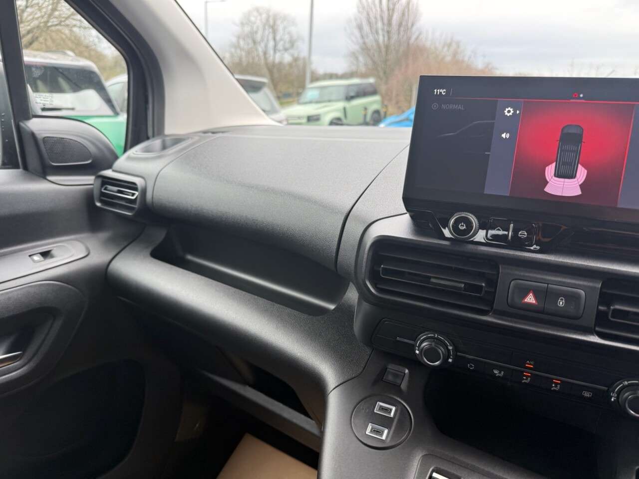 2026 VAUXHALL COMBO LIFE ELECTRIC 2026 VAUXHALL COMBO LIFE ELECTRIC