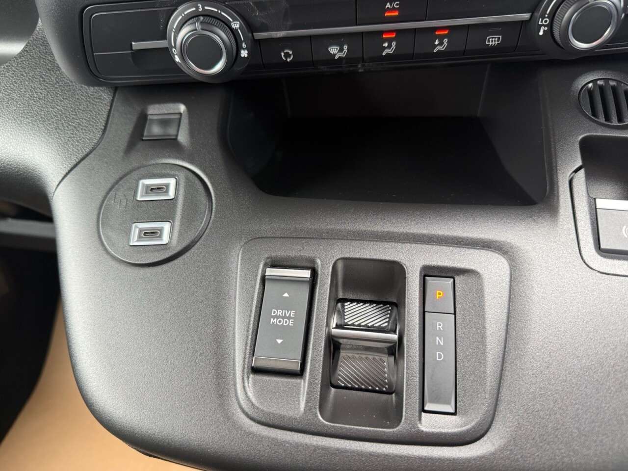 2026 VAUXHALL COMBO LIFE ELECTRIC 2026 VAUXHALL COMBO LIFE ELECTRIC