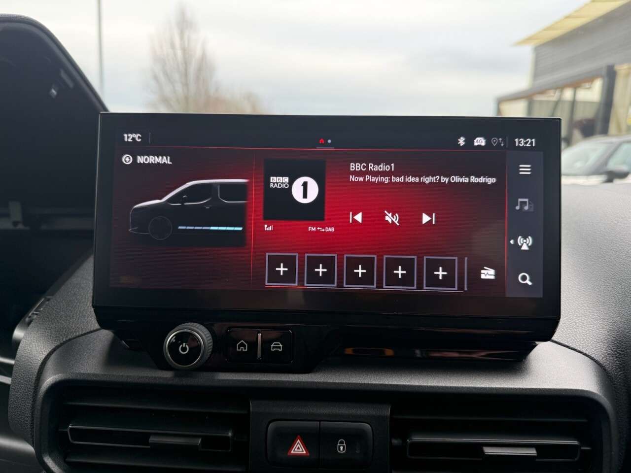 2026 VAUXHALL COMBO LIFE ELECTRIC 2026 VAUXHALL COMBO LIFE ELECTRIC