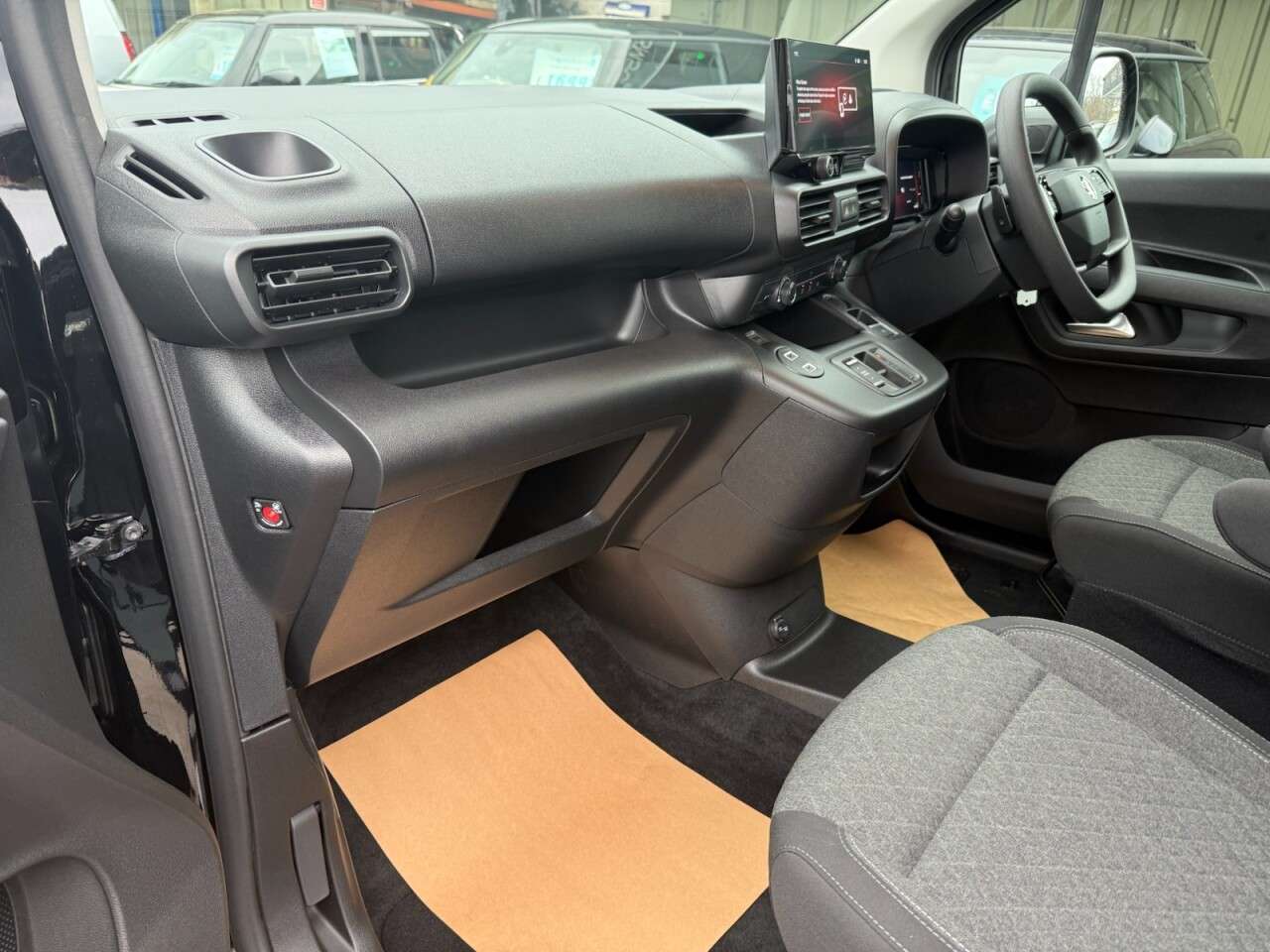 2026 VAUXHALL COMBO LIFE ELECTRIC 2026 VAUXHALL COMBO LIFE ELECTRIC