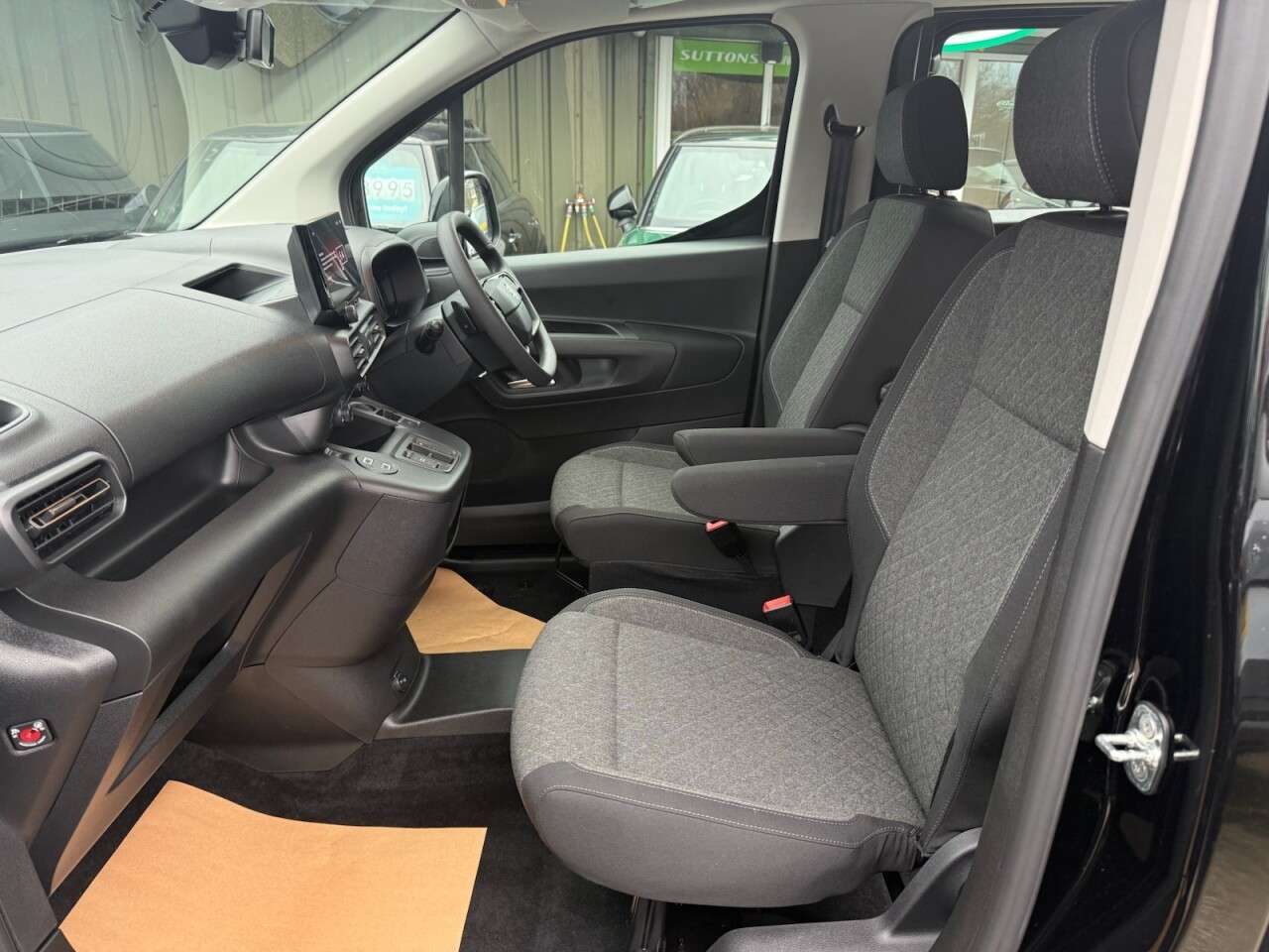 2026 VAUXHALL COMBO LIFE ELECTRIC 2026 VAUXHALL COMBO LIFE ELECTRIC