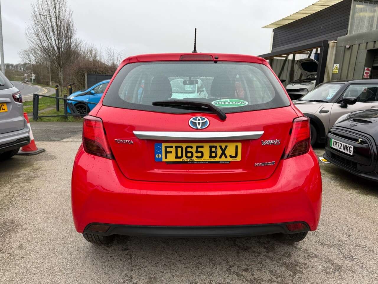 2015 TOYOTA YARIS 2015 TOYOTA YARIS