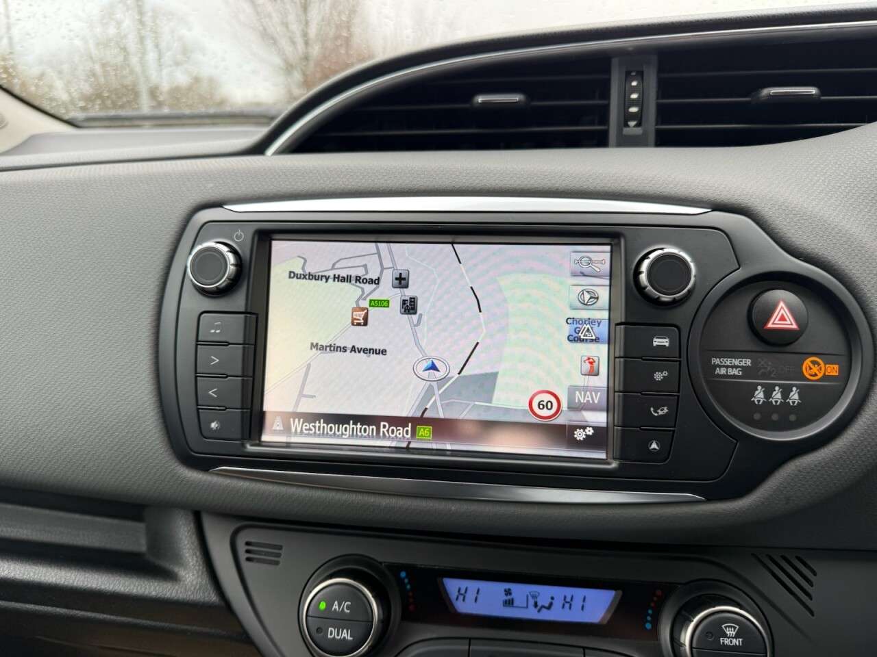 A 2015 TOYOTA YARIS 1.5 VVT-h Icon Hatchback 5dr Petrol Hybrid E-CVT Euro 6 (101 ps) £20 ROAD T A 2015 TOYOTA YARIS 1.5 VVT-h Icon Hatchback 5dr Petrol Hybrid E-CVT Euro 6 (101 ps) £20 ROAD T