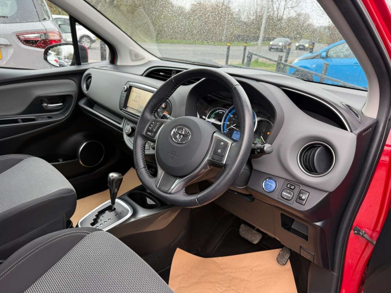 2015 TOYOTA YARIS 2015 TOYOTA YARIS