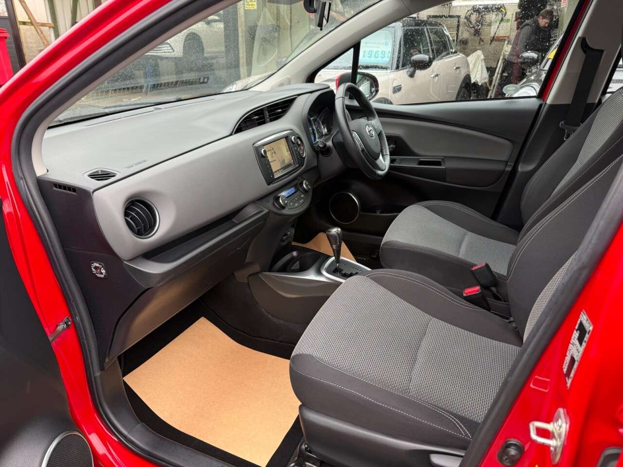 2015 TOYOTA YARIS 2015 TOYOTA YARIS