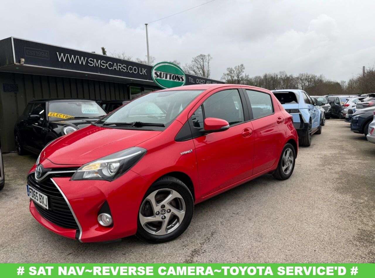 A 2015 TOYOTA YARIS 1.5 VVT-h Icon Hatchback 5dr Petrol Hybrid E-CVT Euro 6 (101 ps) £20 ROAD T A 2015 TOYOTA YARIS 1.5 VVT-h Icon Hatchback 5dr Petrol Hybrid E-CVT Euro 6 (101 ps) £20 ROAD T