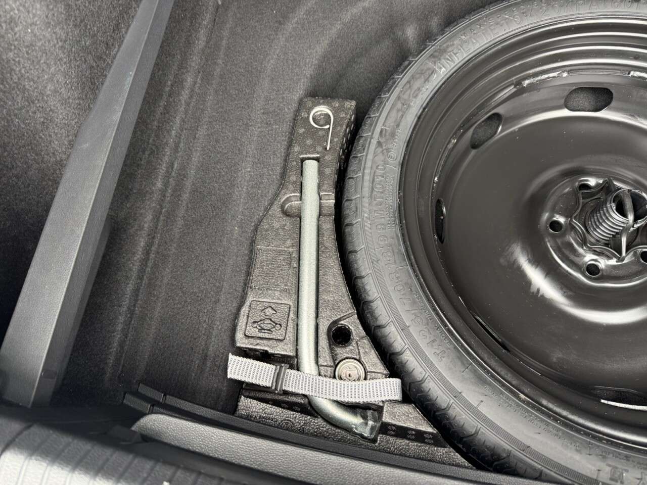 2020 VOLKSWAGEN GOLF 2020 VOLKSWAGEN GOLF