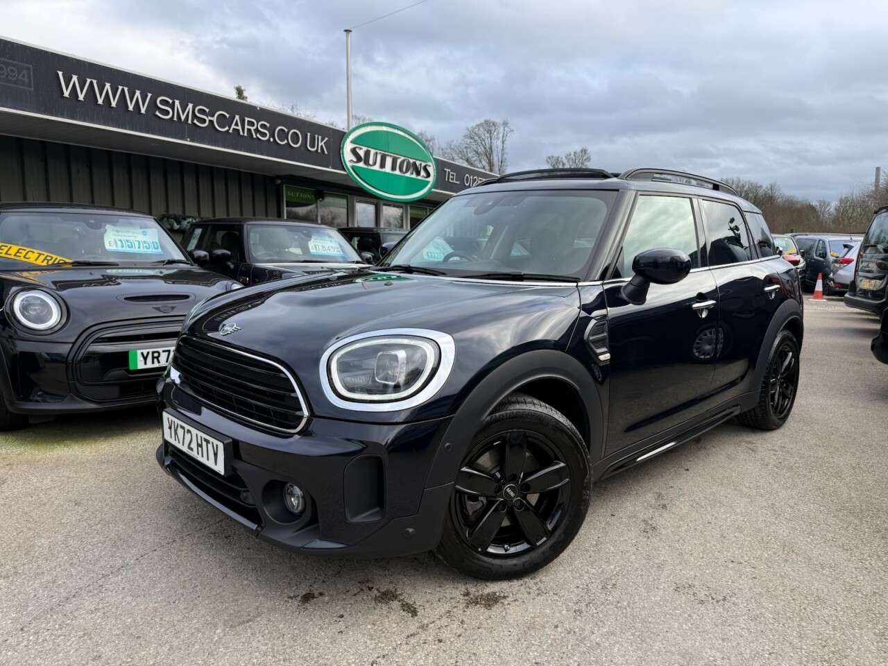 A 2023 MINI COUNTRYMAN 1.5 Cooper Classic SUV 5dr Petrol Steptronic Euro 6 (s/s) (136 ps) SUNROOF~ A 2023 MINI COUNTRYMAN 1.5 Cooper Classic SUV 5dr Petrol Steptronic Euro 6 (s/s) (136 ps) SUNROOF~