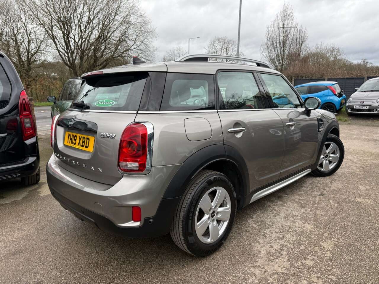 A 2019 MINI COUNTRYMAN 1.5 Cooper Classic SUV 5dr Petrol Steptronic Euro 6 (s/s) (136 ps) **1 FORM A 2019 MINI COUNTRYMAN 1.5 Cooper Classic SUV 5dr Petrol Steptronic Euro 6 (s/s) (136 ps) **1 FORM