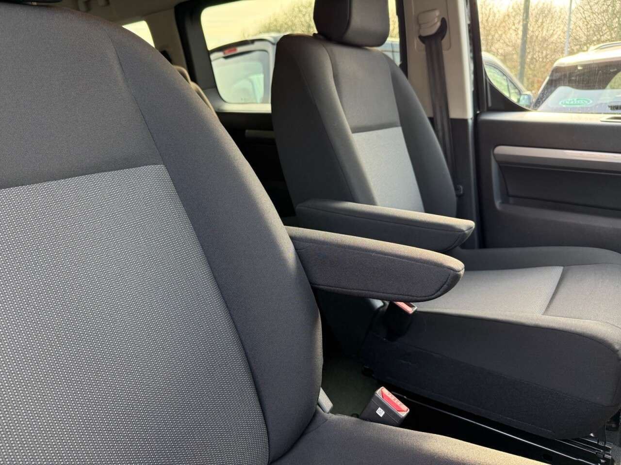 2025 PEUGEOT E- TRAVELLER 2025 PEUGEOT E- TRAVELLER