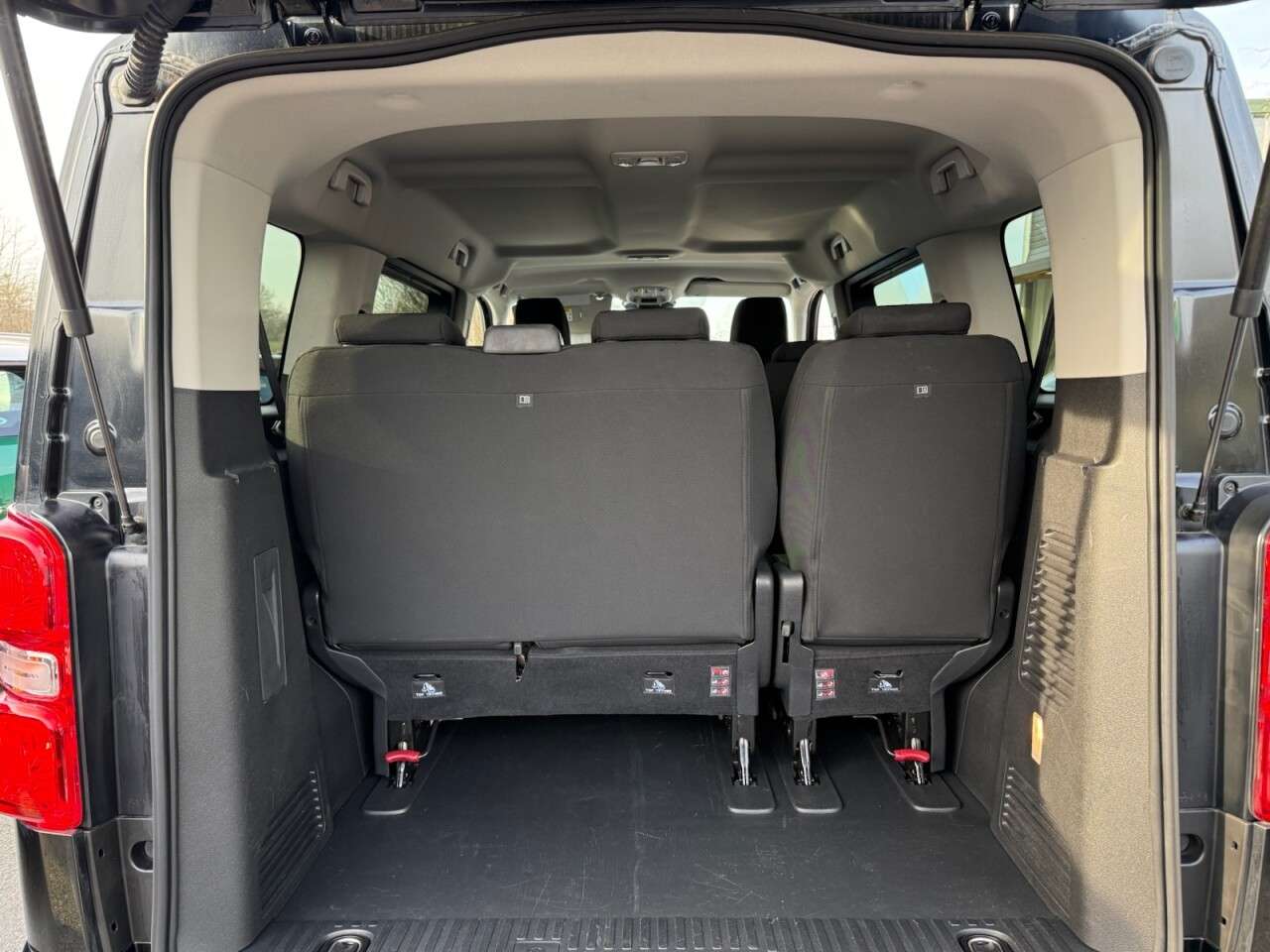 2025 PEUGEOT E- TRAVELLER 2025 PEUGEOT E- TRAVELLER