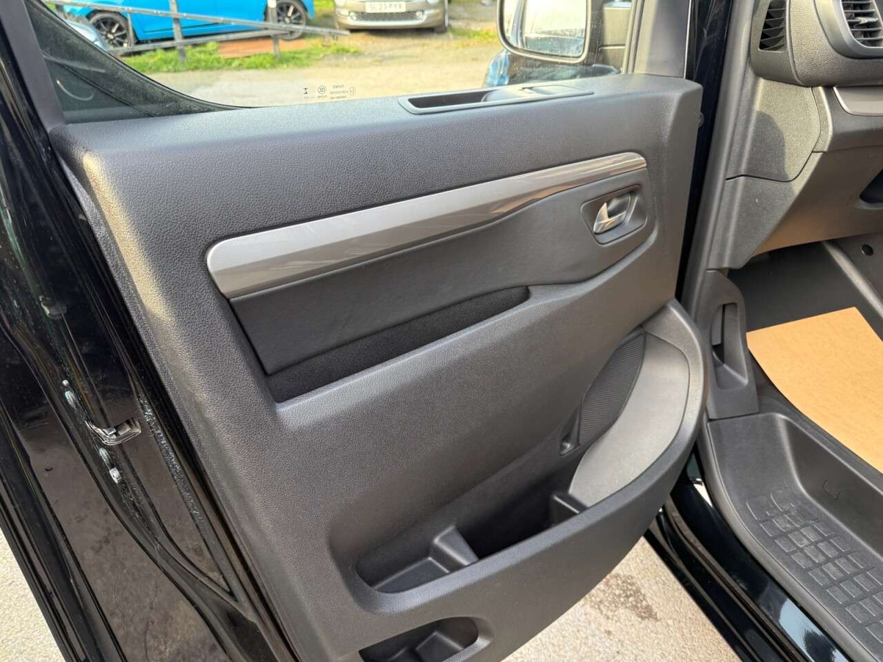 2025 PEUGEOT E- TRAVELLER 2025 PEUGEOT E- TRAVELLER