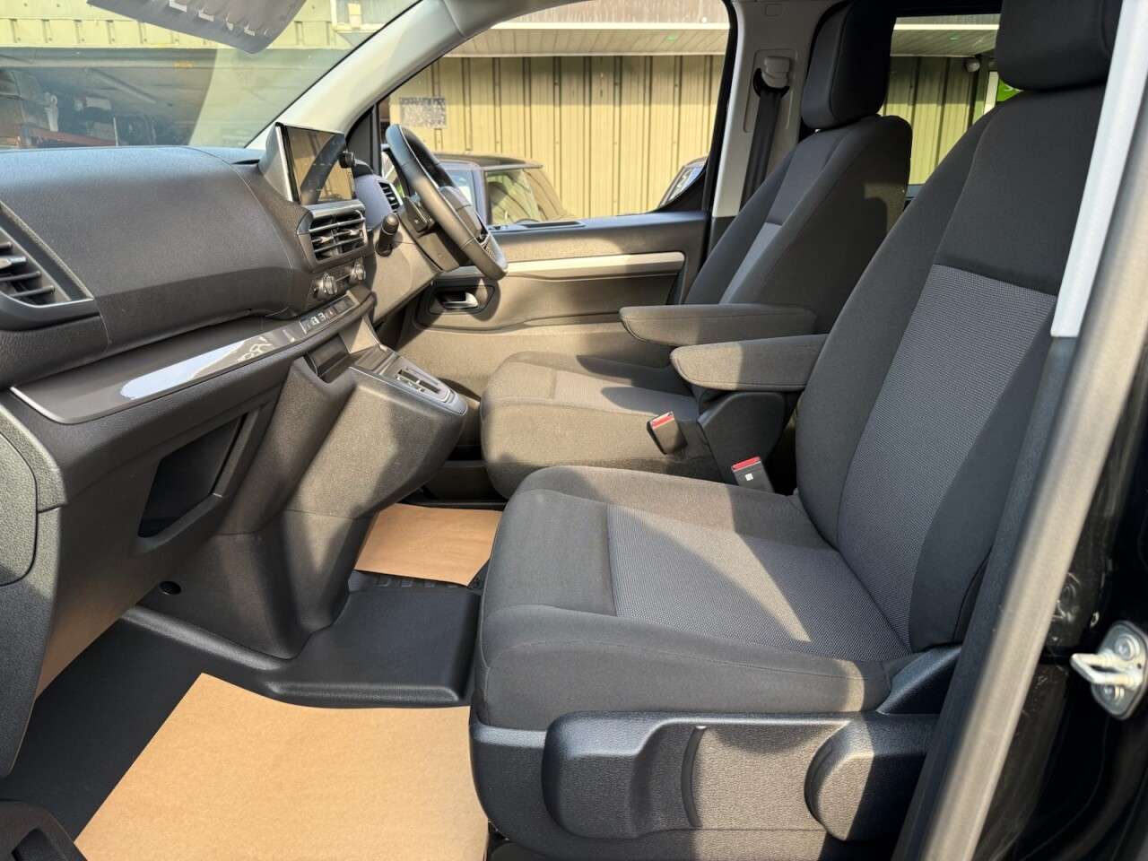 2025 PEUGEOT E- TRAVELLER 2025 PEUGEOT E- TRAVELLER