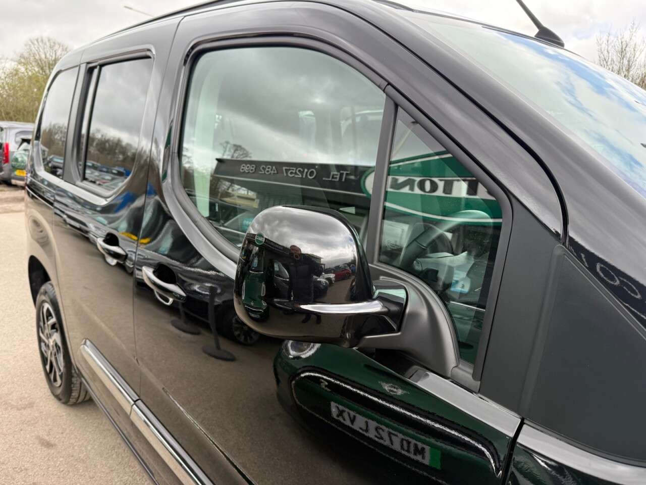 2025 TOYOTA PROACE CITY VERSO 2025 TOYOTA PROACE CITY VERSO