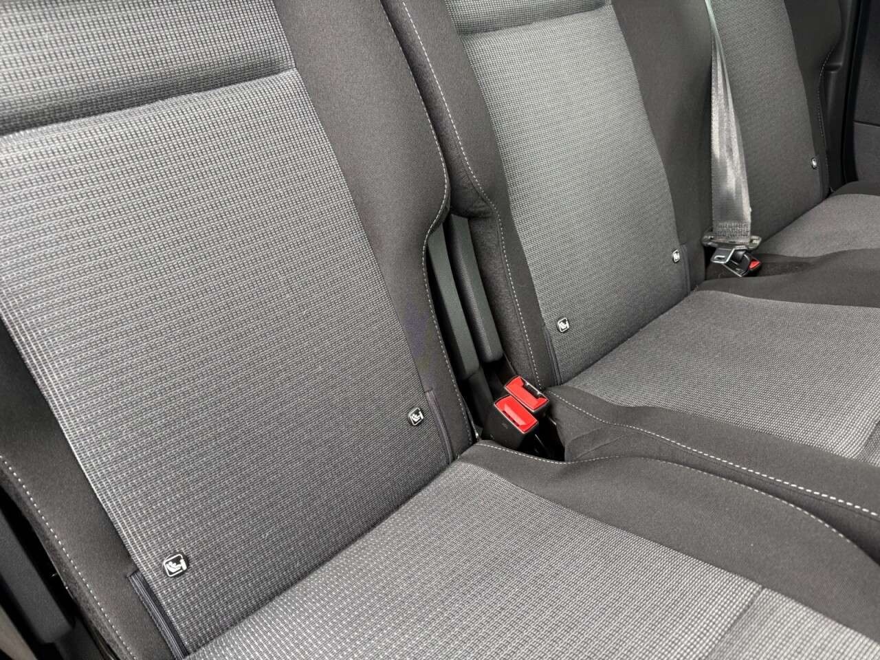 2025 TOYOTA PROACE CITY VERSO 2025 TOYOTA PROACE CITY VERSO