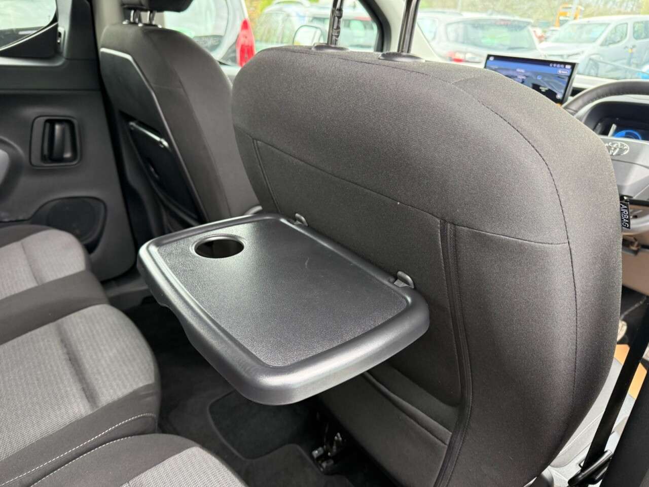 2025 TOYOTA PROACE CITY VERSO 2025 TOYOTA PROACE CITY VERSO