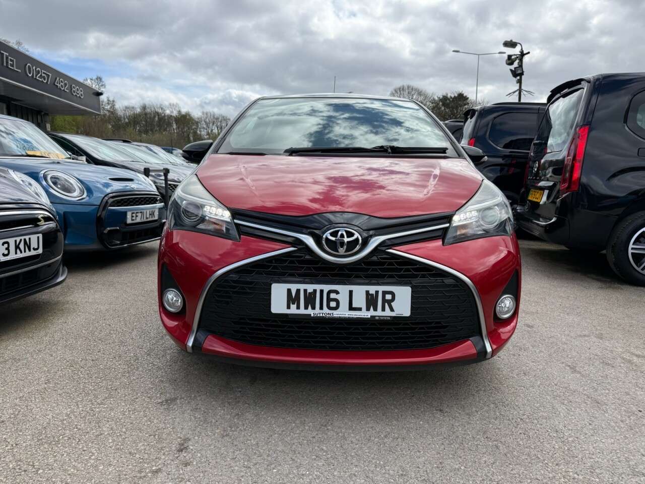 2016 TOYOTA YARIS 2016 TOYOTA YARIS