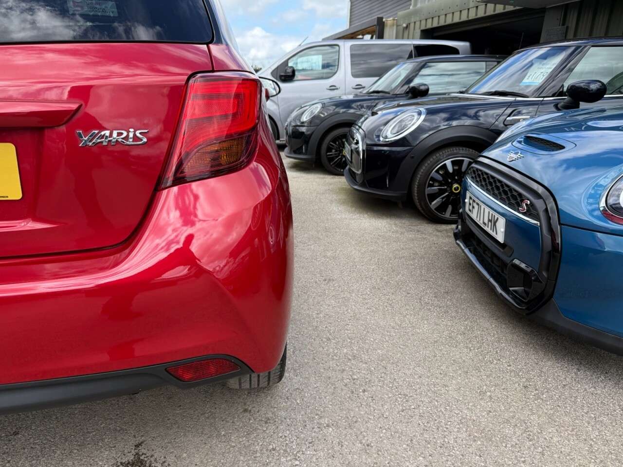 2016 TOYOTA YARIS 2016 TOYOTA YARIS