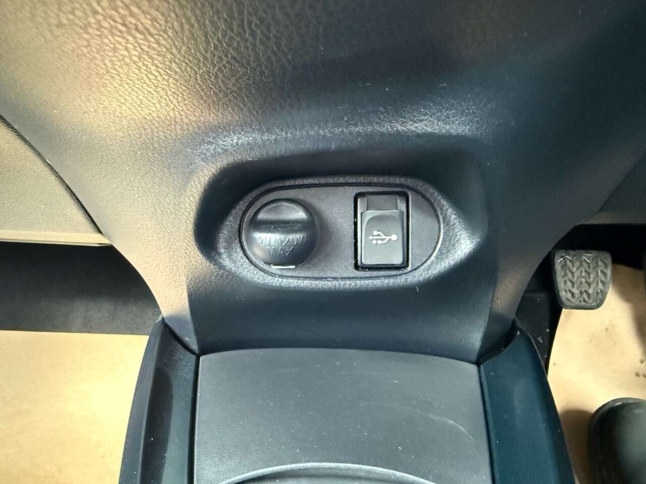 2016 TOYOTA YARIS 2016 TOYOTA YARIS