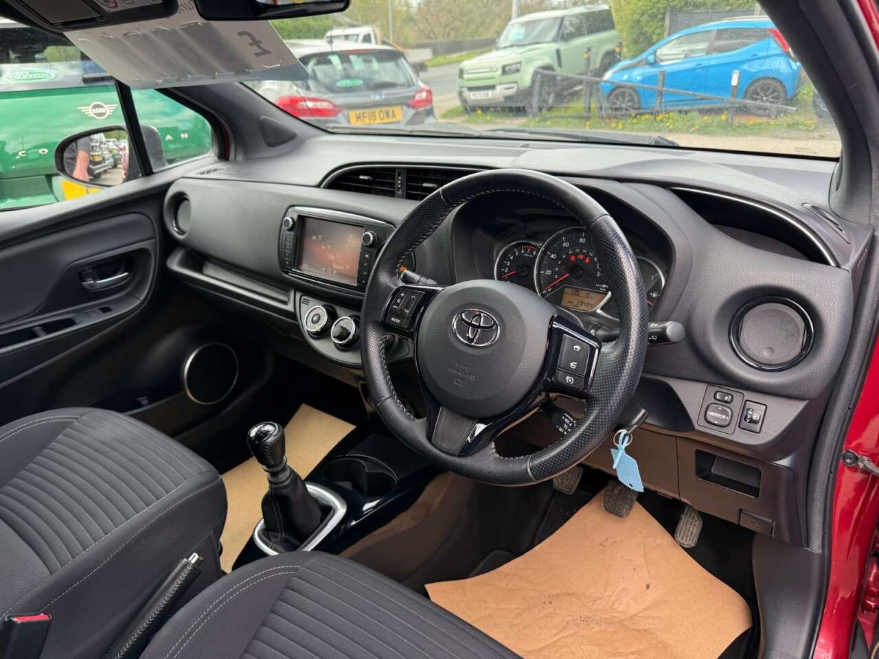 2016 TOYOTA YARIS 2016 TOYOTA YARIS