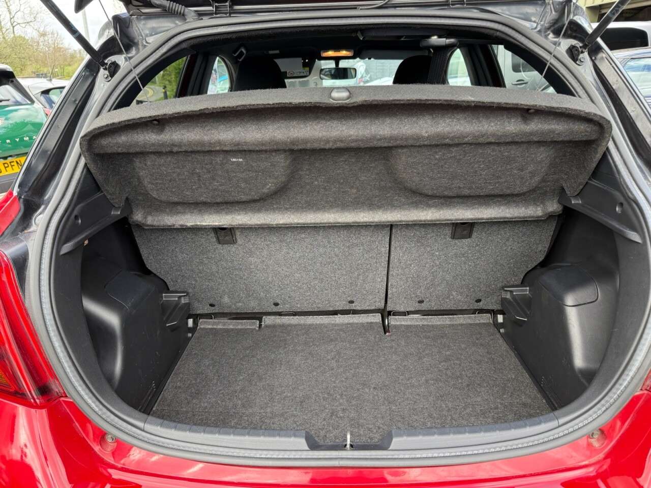 2016 TOYOTA YARIS 2016 TOYOTA YARIS