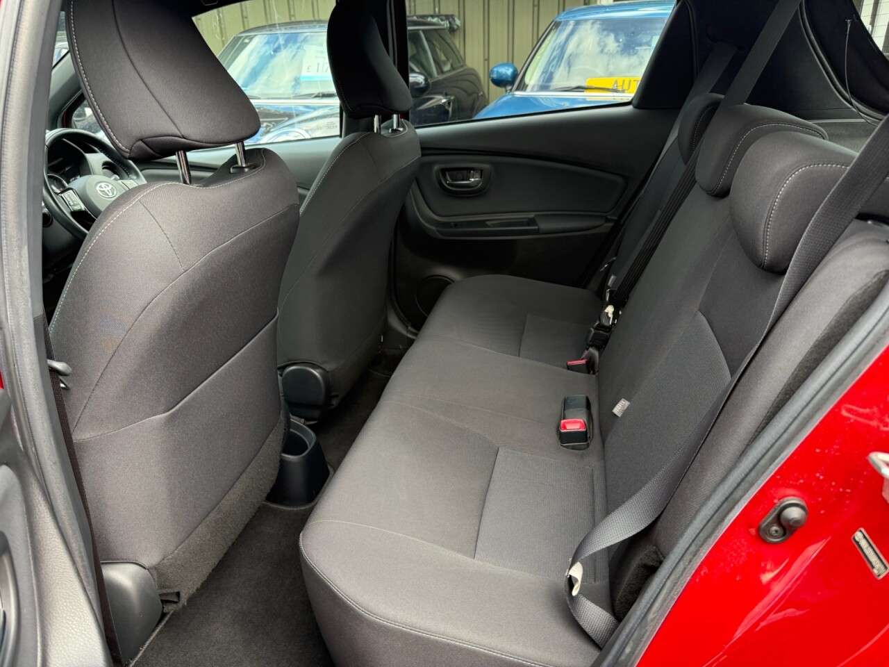 2016 TOYOTA YARIS 2016 TOYOTA YARIS