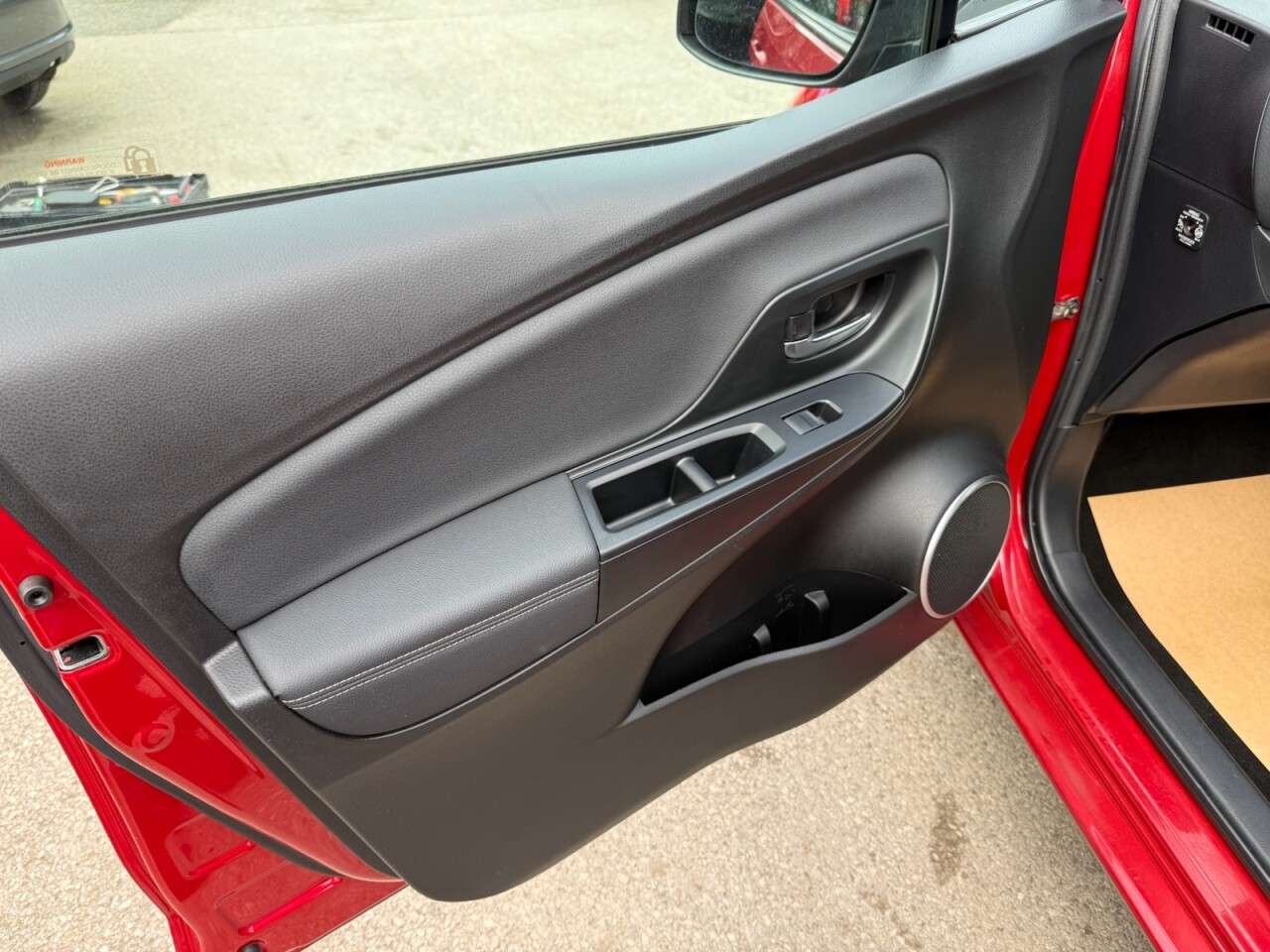 2016 TOYOTA YARIS 2016 TOYOTA YARIS