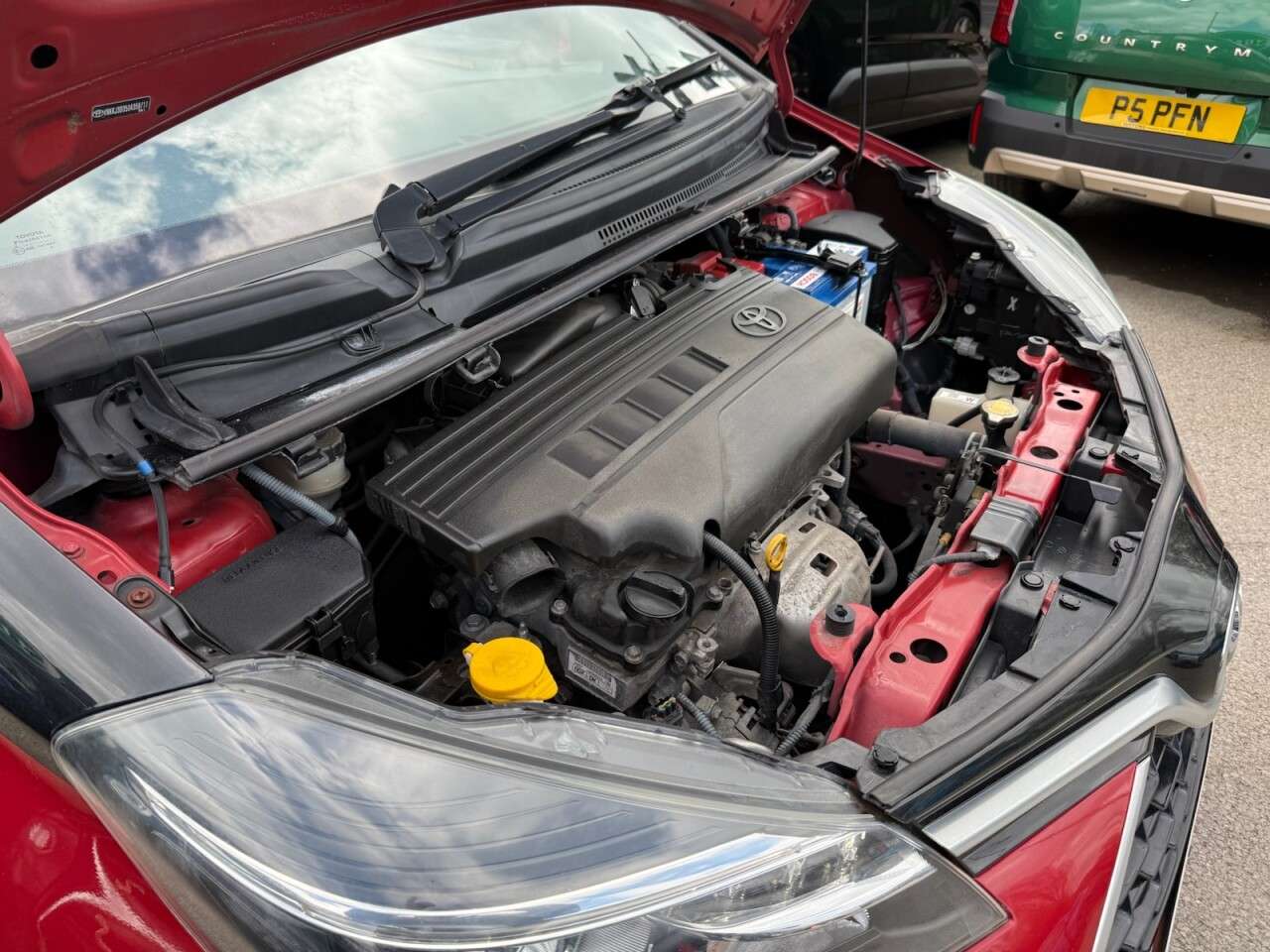 2016 TOYOTA YARIS 2016 TOYOTA YARIS