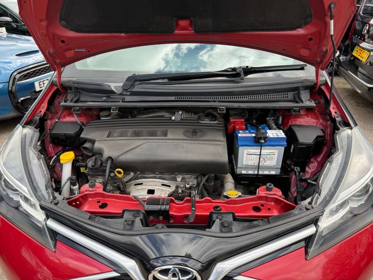 2016 TOYOTA YARIS 2016 TOYOTA YARIS