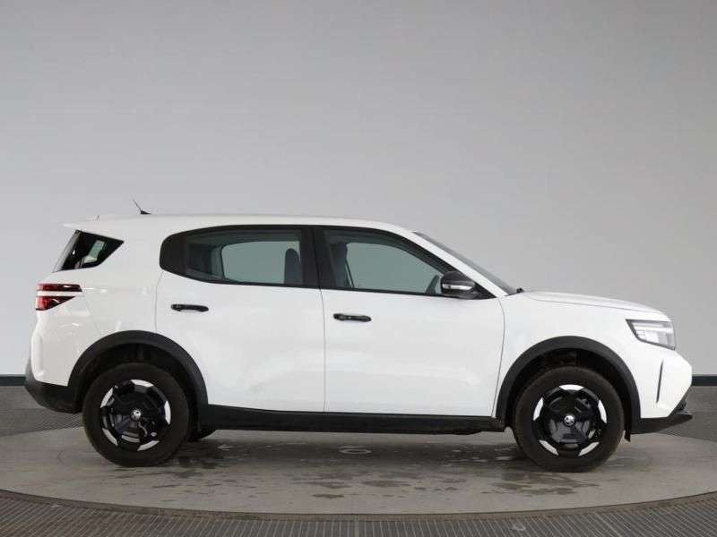 A 2025 VAUXHALL FRONTERA ELECTRIC 44kWh Design SUV 5dr Electric Auto (113 ps) +++ARRIVING INTO STOCK SOON+++ A 2025 VAUXHALL FRONTERA ELECTRIC 44kWh Design SUV 5dr Electric Auto (113 ps) +++ARRIVING INTO STOCK SOON+++