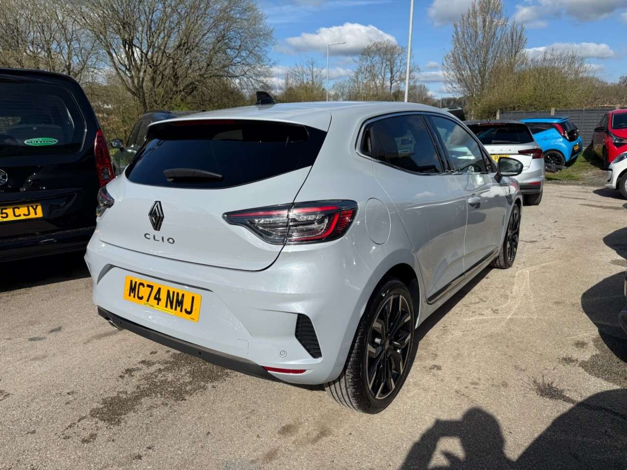 2025 RENAULT CLIO 2025 RENAULT CLIO