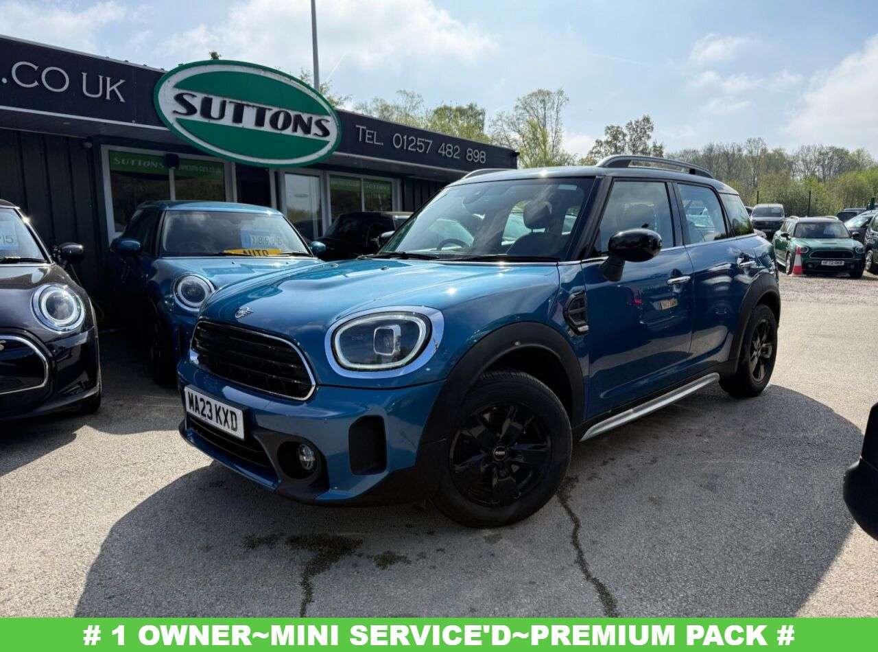 A 2023 MINI COUNTRYMAN 1.5 Cooper Classic SUV 5dr Petrol Steptronic Euro 6 (s/s) (136 ps) PREMIUM A 2023 MINI COUNTRYMAN 1.5 Cooper Classic SUV 5dr Petrol Steptronic Euro 6 (s/s) (136 ps) PREMIUM