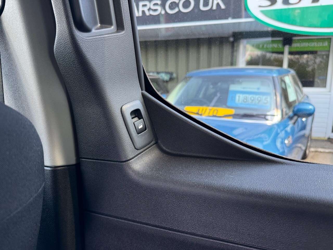 2025 VAUXHALL COMBO LIFE ELECTRIC 2025 VAUXHALL COMBO LIFE ELECTRIC