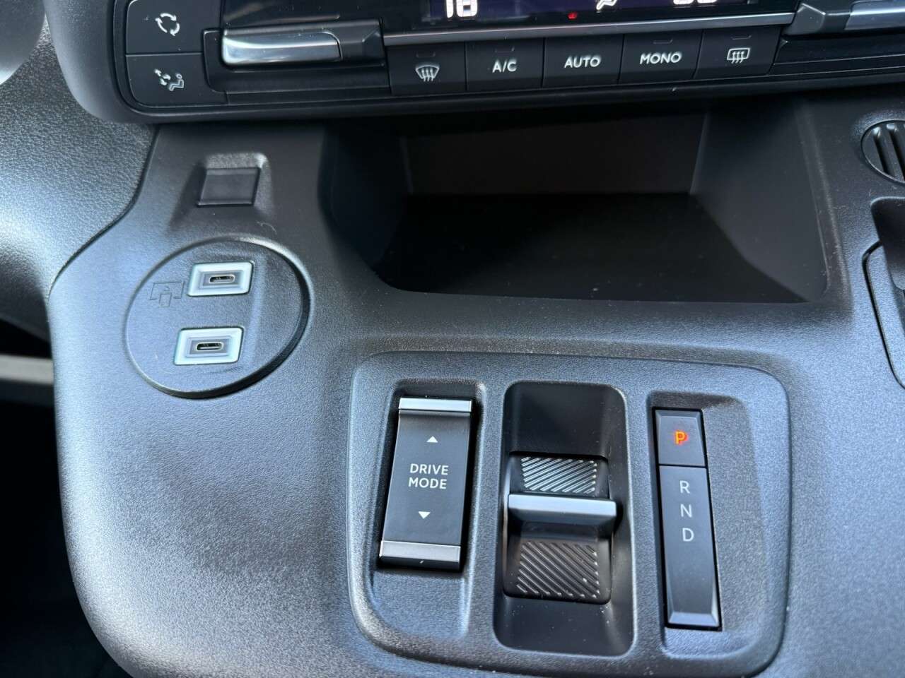 2025 VAUXHALL COMBO LIFE ELECTRIC 2025 VAUXHALL COMBO LIFE ELECTRIC