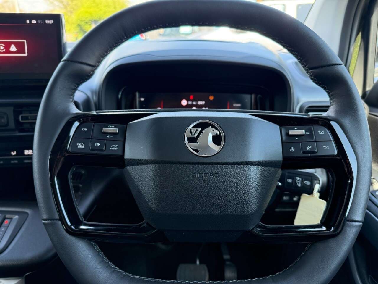 2025 VAUXHALL COMBO LIFE ELECTRIC 2025 VAUXHALL COMBO LIFE ELECTRIC