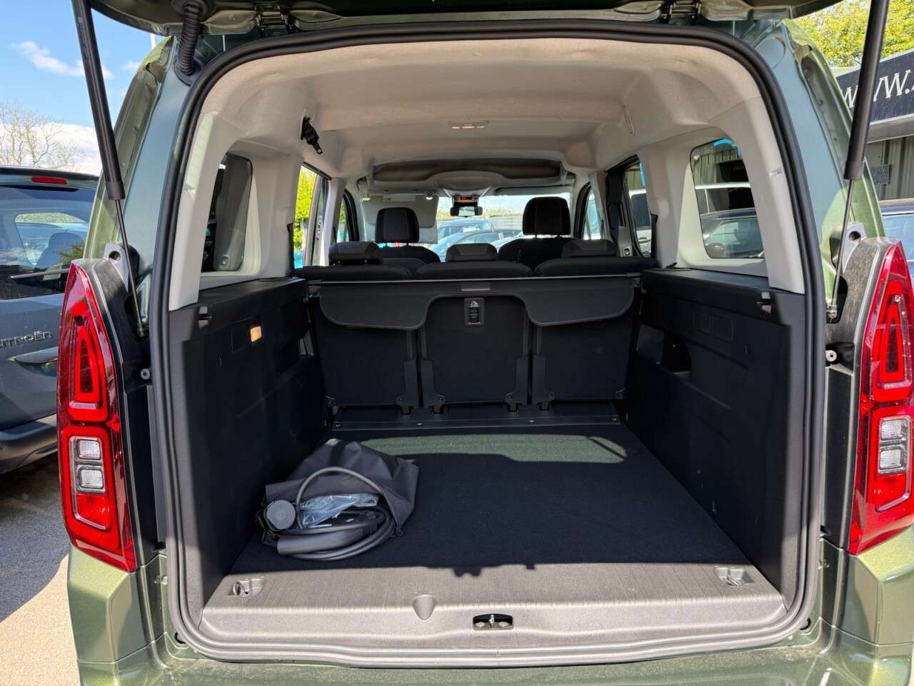 2025 VAUXHALL COMBO LIFE ELECTRIC 2025 VAUXHALL COMBO LIFE ELECTRIC