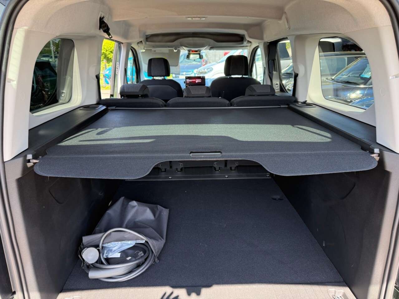 2025 VAUXHALL COMBO LIFE ELECTRIC 2025 VAUXHALL COMBO LIFE ELECTRIC