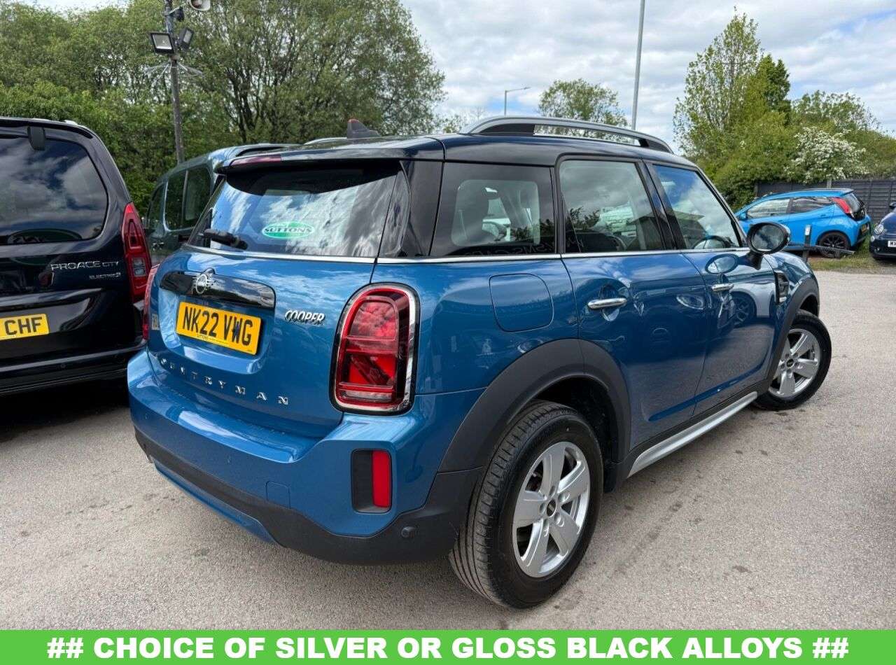 A 2022 MINI COUNTRYMAN 1.5 Cooper Classic SUV 5dr Petrol Steptronic Euro 6 (s/s) (136 ps) *SAT NAV A 2022 MINI COUNTRYMAN 1.5 Cooper Classic SUV 5dr Petrol Steptronic Euro 6 (s/s) (136 ps) *SAT NAV