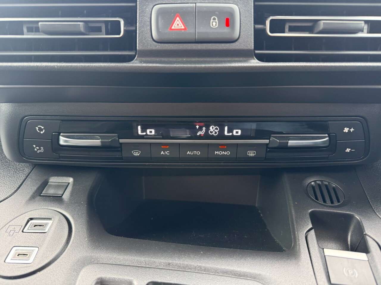 2025 VAUXHALL COMBO LIFE ELECTRIC 2025 VAUXHALL COMBO LIFE ELECTRIC