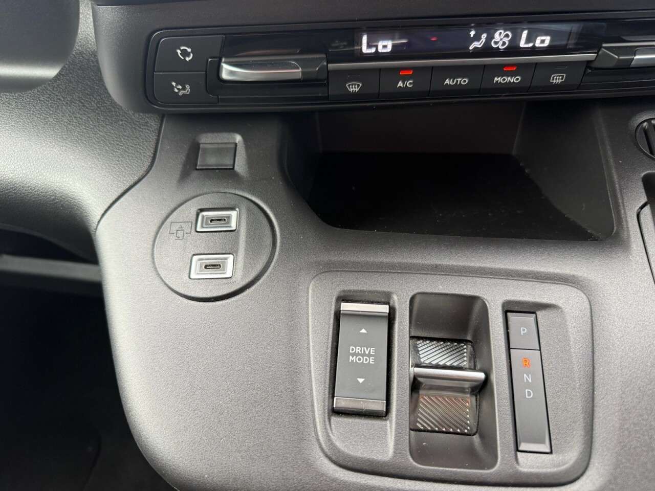 2025 VAUXHALL COMBO LIFE ELECTRIC 2025 VAUXHALL COMBO LIFE ELECTRIC