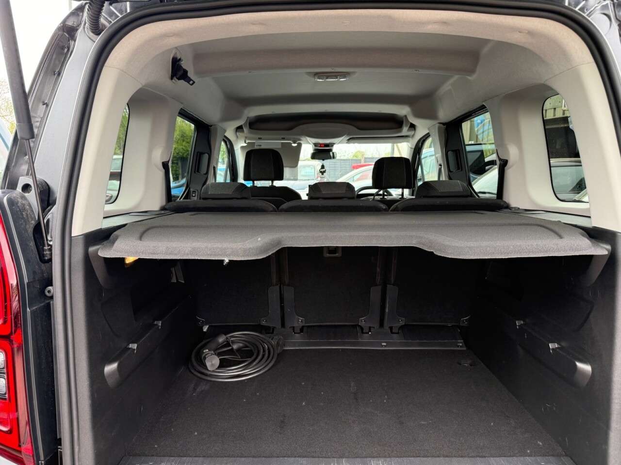 2025 VAUXHALL COMBO LIFE ELECTRIC 2025 VAUXHALL COMBO LIFE ELECTRIC