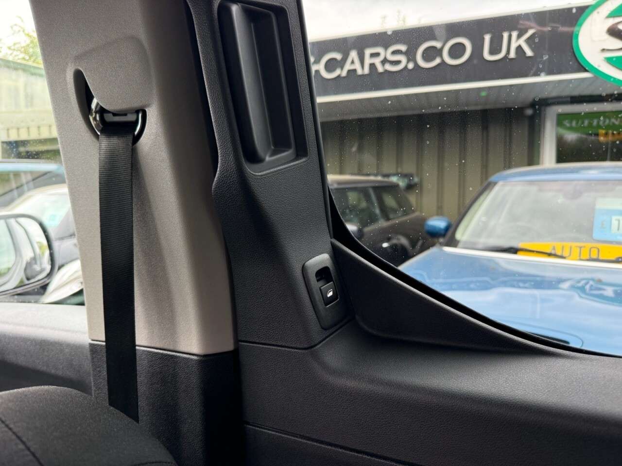 2025 VAUXHALL COMBO LIFE ELECTRIC 2025 VAUXHALL COMBO LIFE ELECTRIC