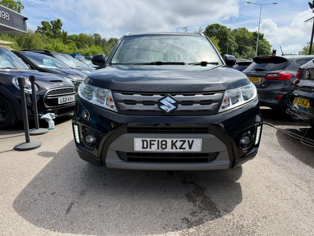 A 2018 SUZUKI VITARA 1.6 SZ4 SUV 5dr Petrol Manual Euro 6 (s/s) (120 ps) *LOCAL PART EXCHANGE~LO A 2018 SUZUKI VITARA 1.6 SZ4 SUV 5dr Petrol Manual Euro 6 (s/s) (120 ps) *LOCAL PART EXCHANGE~LO