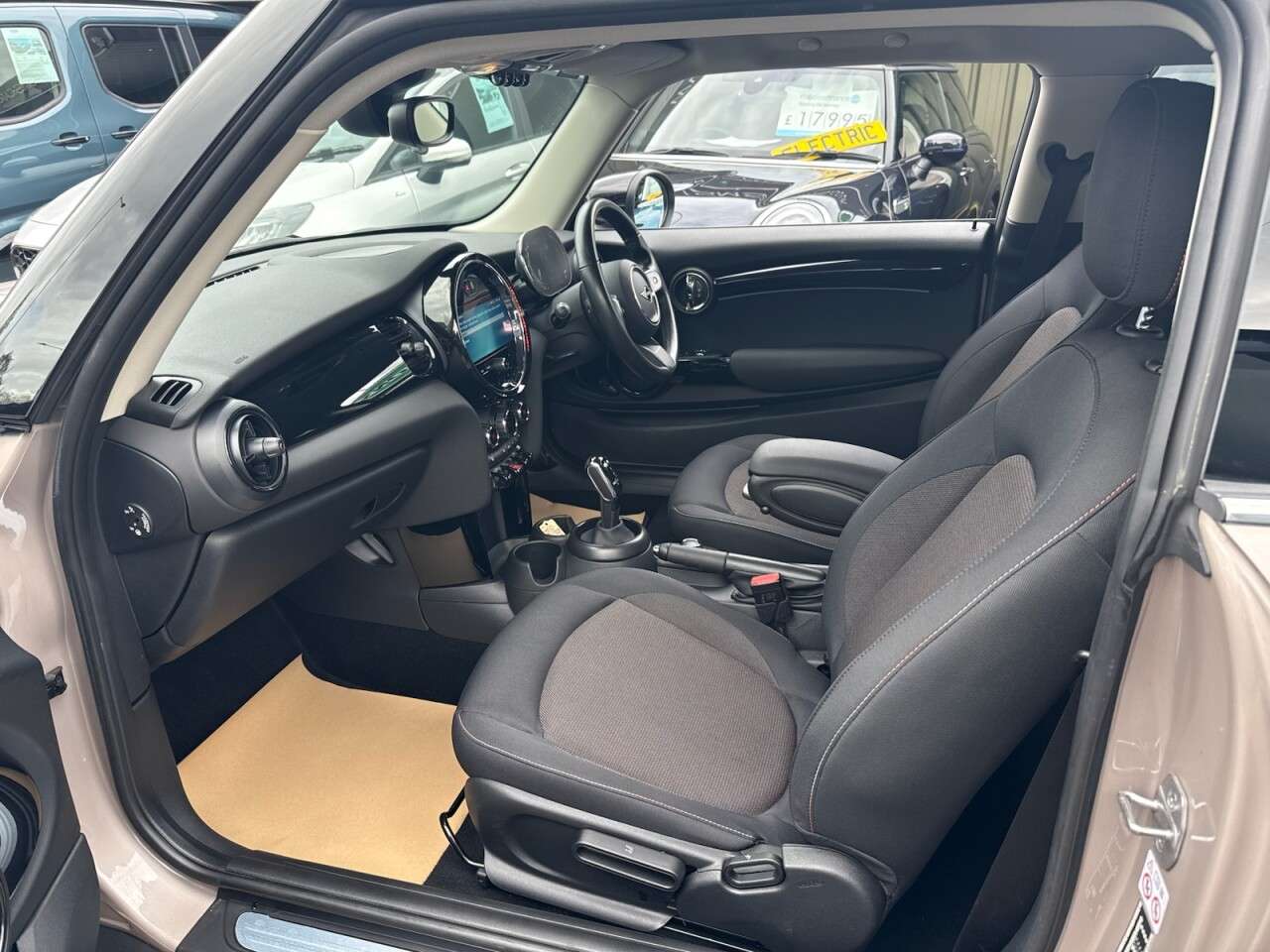 2023 MINI HATCH 2023 MINI HATCH